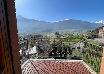 Trilocale Regione brenlo, Aosta - foto 1