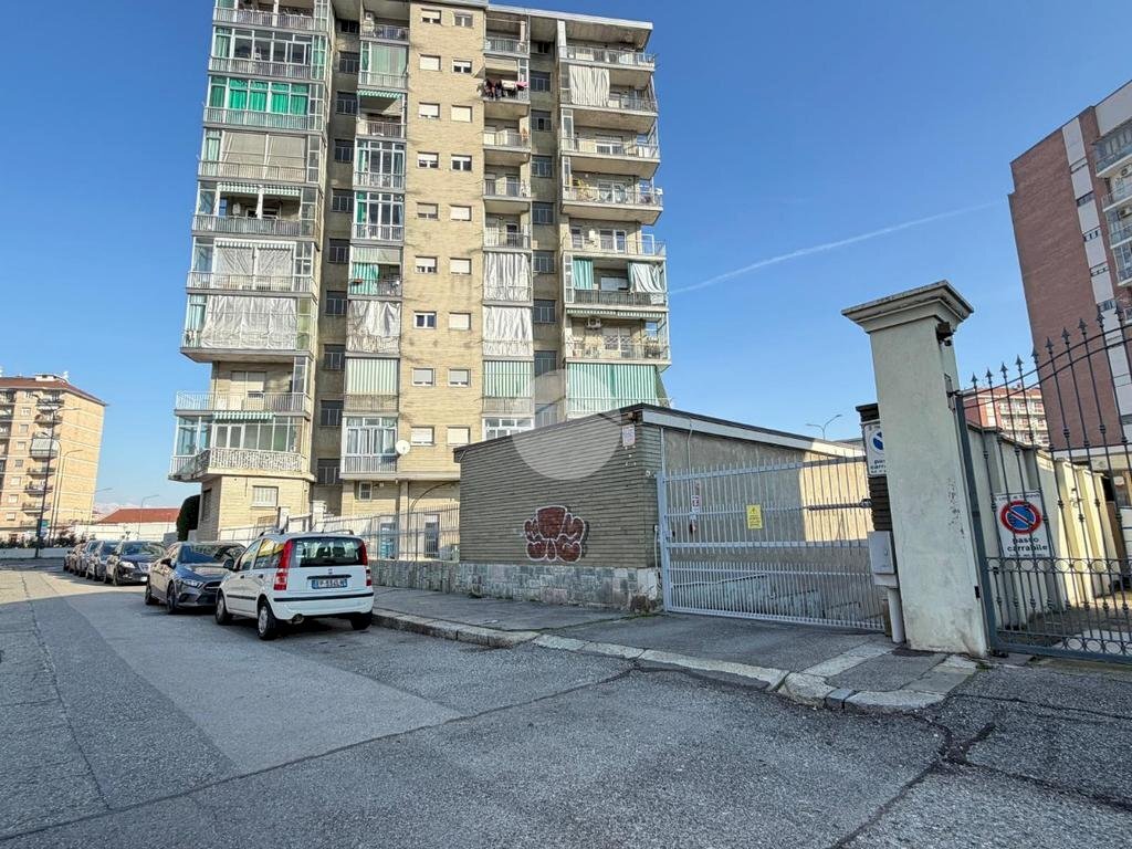 Box Via Brusnengo, Torino (zona Madonna Campagna) - foto 1