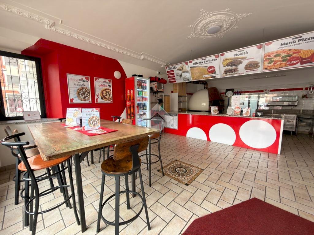 Casa semi indipendente Piazza Vittorio Emanuele, Castellazzo Bormida - foto 2