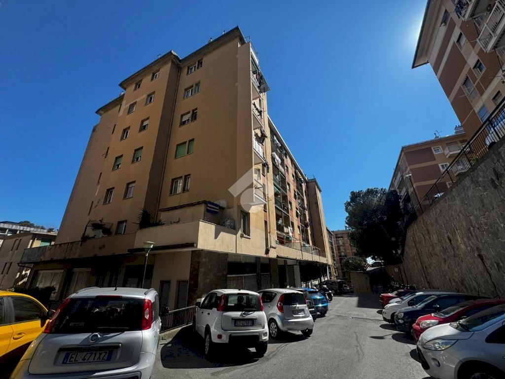 Appartamento Corso Luigi Andrea Martinetti, Genova (zona Sampierdarena) - foto 2