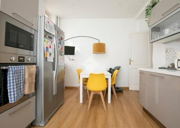 Quadrilocale Via Montaldo, Genova (zona Marassi) - foto 7