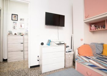 Quadrilocale Via Montaldo, Genova (zona Marassi) - foto 18