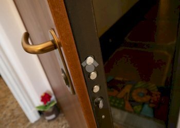 Quadrilocale Via Montaldo, Genova (zona Marassi) - foto 30