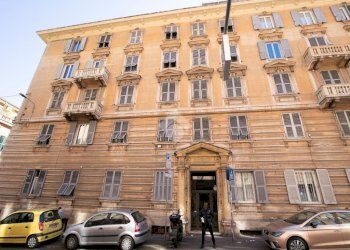 Quadrilocale Via Montaldo, Genova (zona Marassi) - foto 31