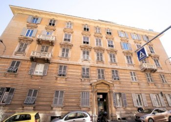 Quadrilocale Via Montaldo, Genova (zona Marassi) - foto 32