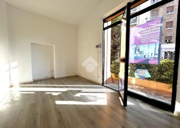 Shop via Andrea Costa, Bologna (neighborhood Costa Saragozza) - photo 9