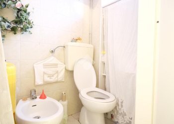 Negozio Via Vittorio Veneto, Bologna (zona Saffi) - foto 12