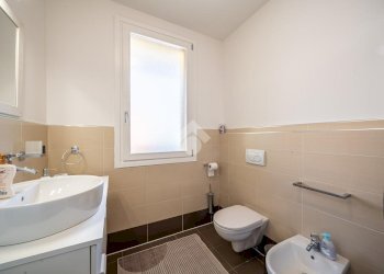 Four-room apartment via Martiri di kindù, Modena - photo 11