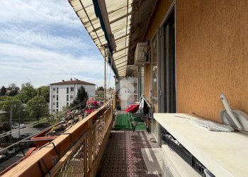 Three-room apartment Via Dante Alighieri, Pessano con Bornago - photo 6