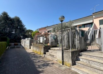 Four-room apartment Via A. Manzoni, Masate - photo 32