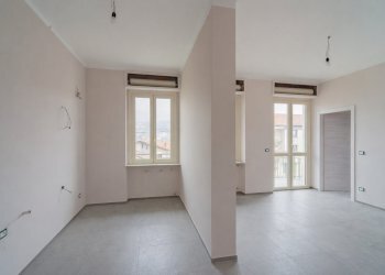Bilocale via roberto blanchi di roascio, Dronero - foto 4