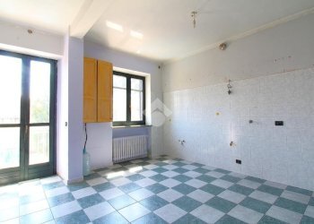 Trilocale Via Cavaglià, Santena - foto 6