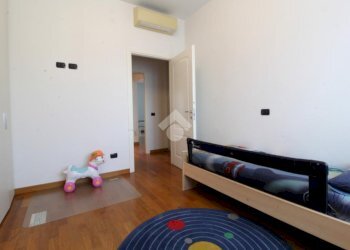 Three-room apartment Viale vittorio veneto, Sedriano - photo 15