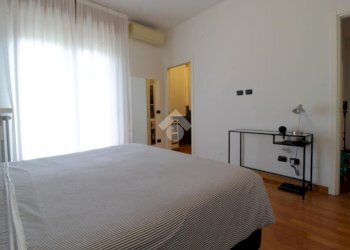 Three-room apartment Viale vittorio veneto, Sedriano - photo 23