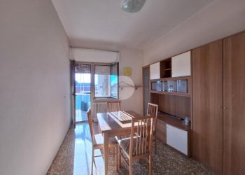 Two-room apartment Via S. Bernardo, Mesero - photo 2