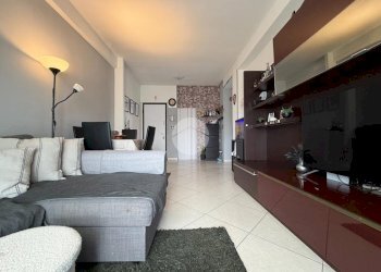 Three-room apartment Via Dante Alighieri, Pessano con Bornago - photo 4