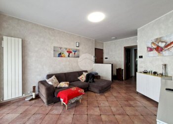 Three-room apartment Via Della Filanda, Sedriano - photo 1