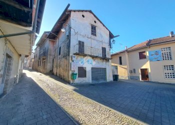 Rustico Vicolo pizzo 43b, Viverone - foto 1