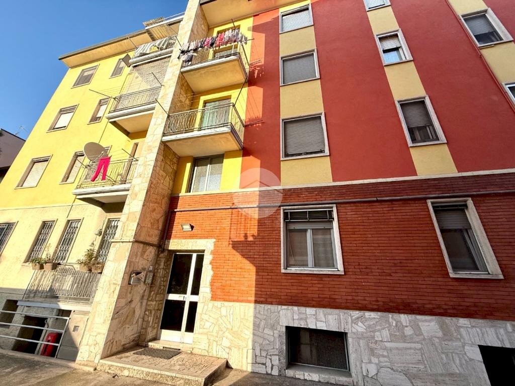 Bilocale Via Giuseppe Garibaldi, Corsico - foto 1