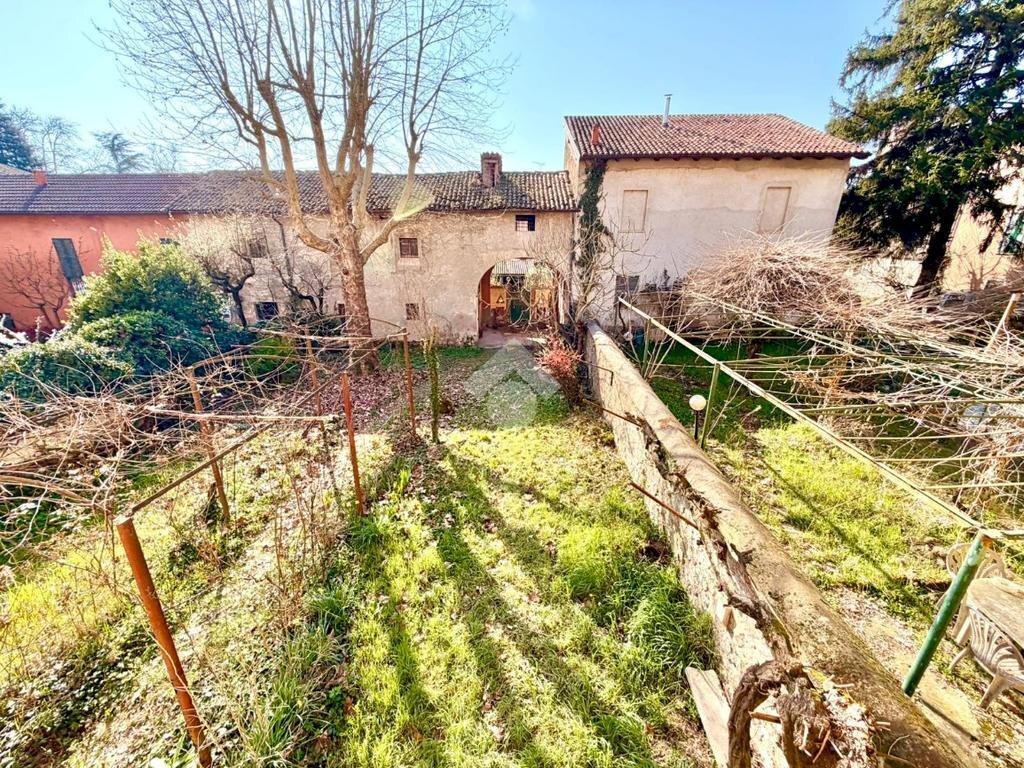 Casa semi indipendente Via Vittorio Emanuele II, Villalvernia - foto 2