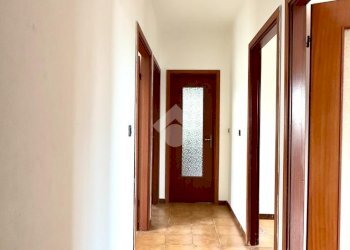 Three-family Villa Via Gioacchino Rossini, Basaluzzo - photo 12