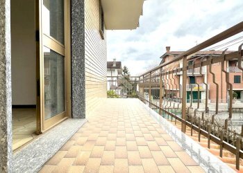 Three-family Villa Via Gioacchino Rossini, Basaluzzo - photo 30