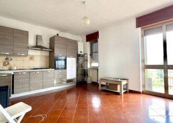 Three-family Villa Via Gioacchino Rossini, Basaluzzo - photo 32