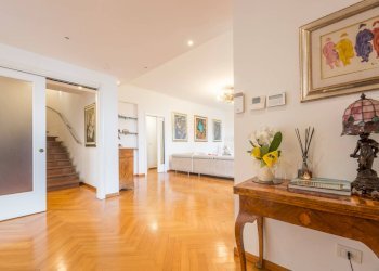 Villa Via Dei Floricoltori, Genova (zona Nervi) - foto 13