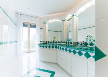 Villa Via Dei Floricoltori, Genova (zona Nervi) - foto 24