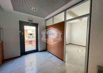 Locale Commerciale Via Aurelia, San Lorenzo al Mare - foto 7
