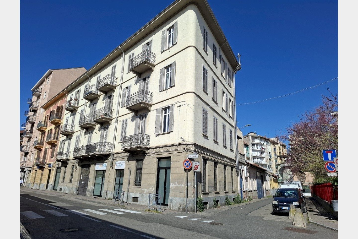 Negozio Asti - foto 1