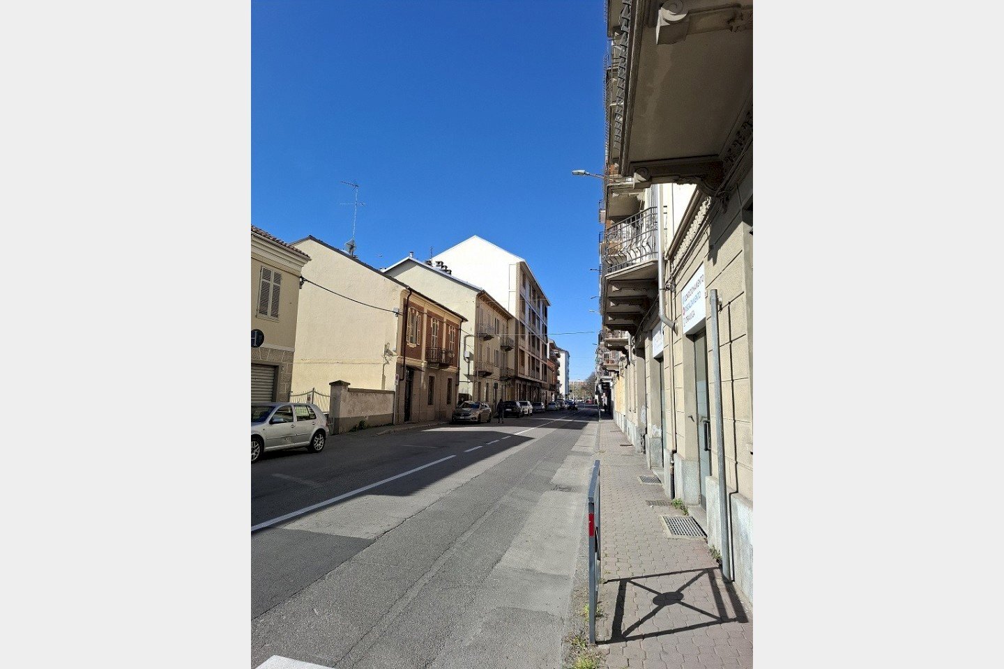 Negozio Asti - foto 2