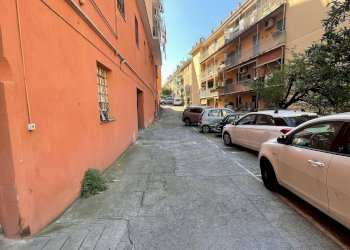 Foto 6 - Box Via Giacomo Biga
 
24 R, Genova - foto 6