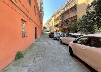 Foto 7 - Box Via Giacomo Biga
 
24 R, Genova - foto 7