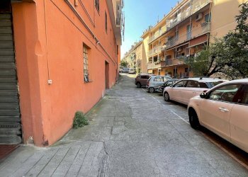 Foto 10 - Box Via Giacomo Biga
 
24 R, Genova - foto 10