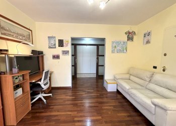 Foto 9 - Three-room apartment VIA CANOVA, Varese - photo 9