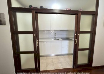 Foto 11 - Three-room apartment VIA CANOVA, Varese - photo 11