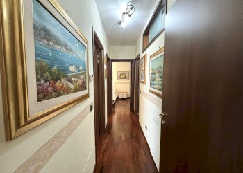 Foto 15 - Three-room apartment VIA CANOVA, Varese - photo 15