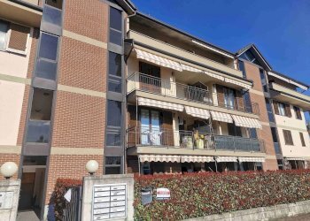 Foto 1 - Trilocale VIA PINDEMONTE, Tradate - foto 1