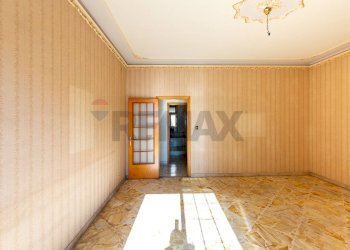 Stanza vuota - Trilocale Via Piemonte
 
39, Acireale - foto 18