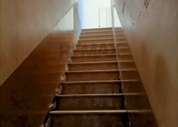 Scale - Appartamento Via San Bonaventura
 
32, Caltagirone - foto 16