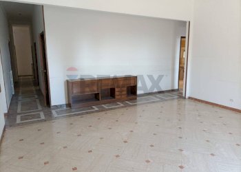 Stanza vuota - Appartamento Via San Bonaventura
 
32, Caltagirone - foto 36