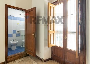 Bagno - Apartment Via San Bonaventura
 
32, Caltagirone - photo 27