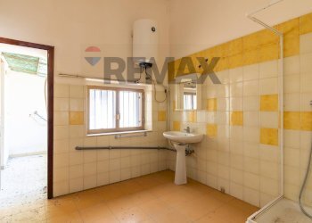 Bagno - Apartment Via San Bonaventura
 
32, Caltagirone - photo 33