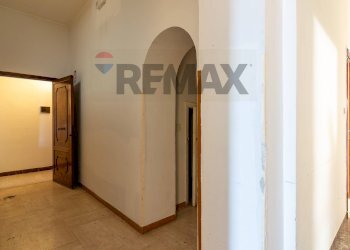 Hall / corridoio - Apartment Via San Bonaventura
 
32, Caltagirone - photo 39