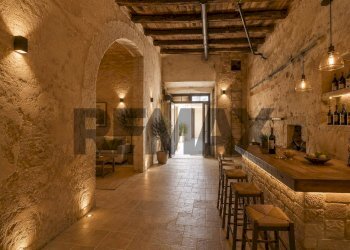 Sala da pranzo - Appartamento Via San Bonaventura
 
32, Caltagirone - foto 8