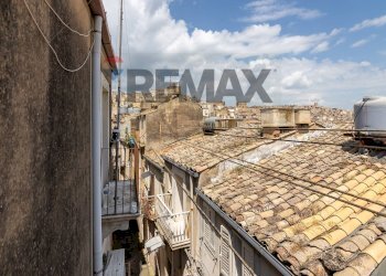 Edificio all\'aperto - Casa indipendente Via Santa Lucia
 
86, Caltagirone - foto 12