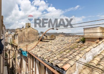 Edificio all\'aperto - Casa indipendente Via Santa Lucia
 
86, Caltagirone - foto 18