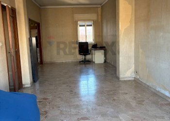 Stanza vuota - Appartamento VIA LIBERTA
 
39, Paterno - foto 4