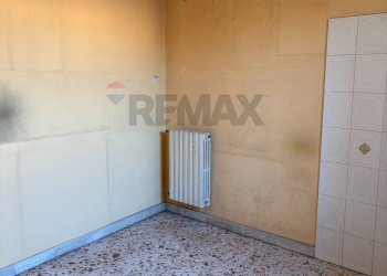 Stanza vuota - Appartamento VIA LIBERTA
 
39, Paterno - foto 12